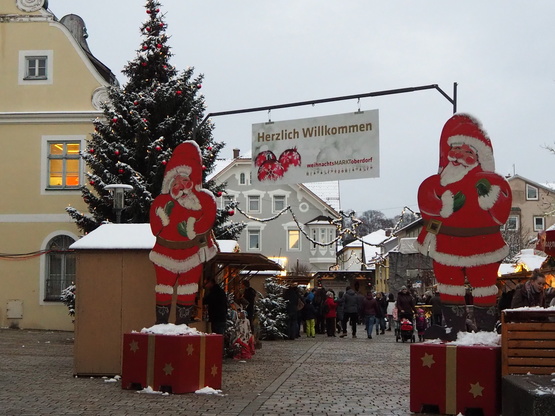 Marktoberdorfer Weihnachtsmarkt | © Carolin Beylschmidt